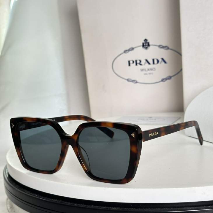 Picture of Prada Sunglasses _SKUfw75843106fw